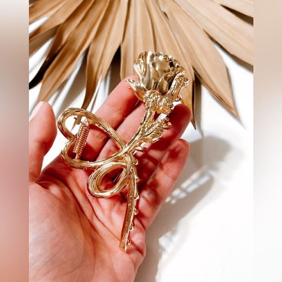 Gold flower hair clips S539 - Picture 3 of 3